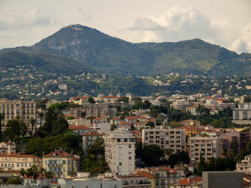 Colline du Château  2025-05-11 2-1