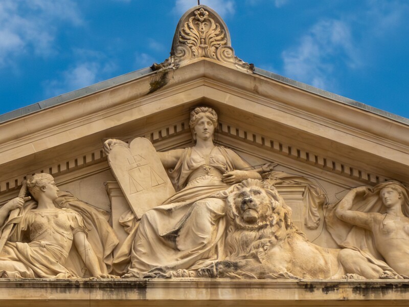 Palais de Justice  2025-05-11 1-6